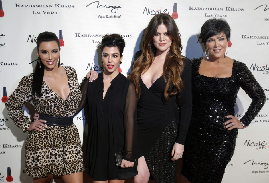 Kardashianų šeimai pasiūlyta 100 mln. JAV dolerių už filmą