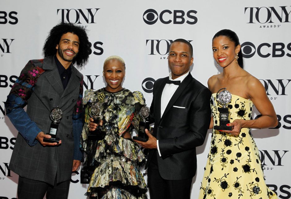 JAV teatro apdovanojimuose triumfavo hiphopo miuziklas „Hamiltonas“