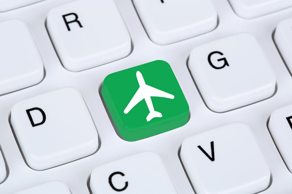 Ką privalu žinoti lėktuvo bilietus perkantiems internetu?