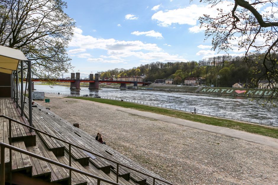 Kaunas turistus vilioja upėmis