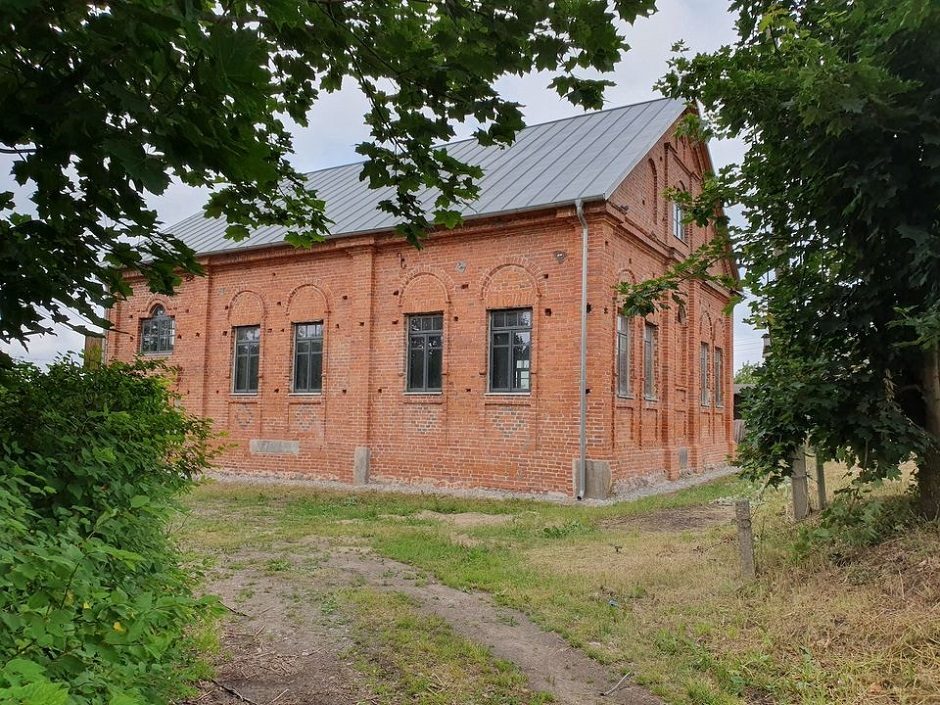 Kauno rajone baigiami tvarkyti Čekiškės sinagogos fasadai, sienos