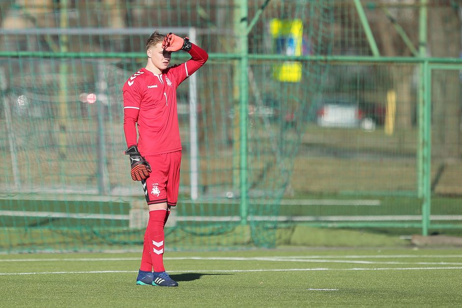 Lietuvos jaunimo futbolo rinktinė nugalėjo Kauno „Stumbrą“