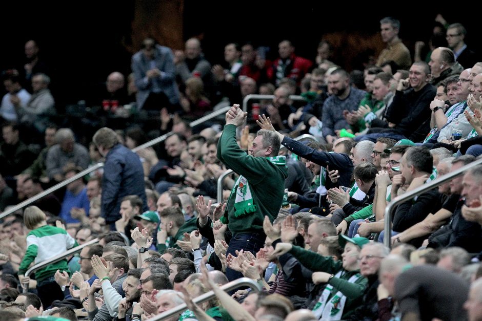 „Žalgiris“ sausakimšoje arenoje parklupdė „Bayern“ krepšininkus