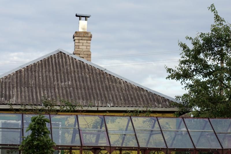 ŽŪM asbestiniams stogams keisti skyrė papildomų lėšų