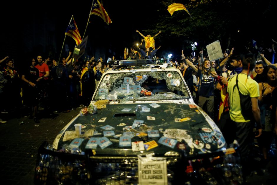 Katalonijoje separatistai skelbia nuolatinę mobilizaciją protestams