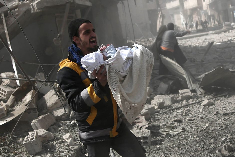 Sirijos pajėgoms bombarduojant Rytų Gutą žuvo 44 civiliai