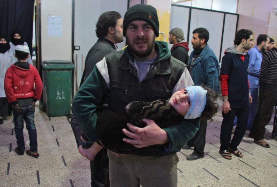 Rusija neigia prisidėjusi prie civilių žūties per bombardavimus Sirijoje