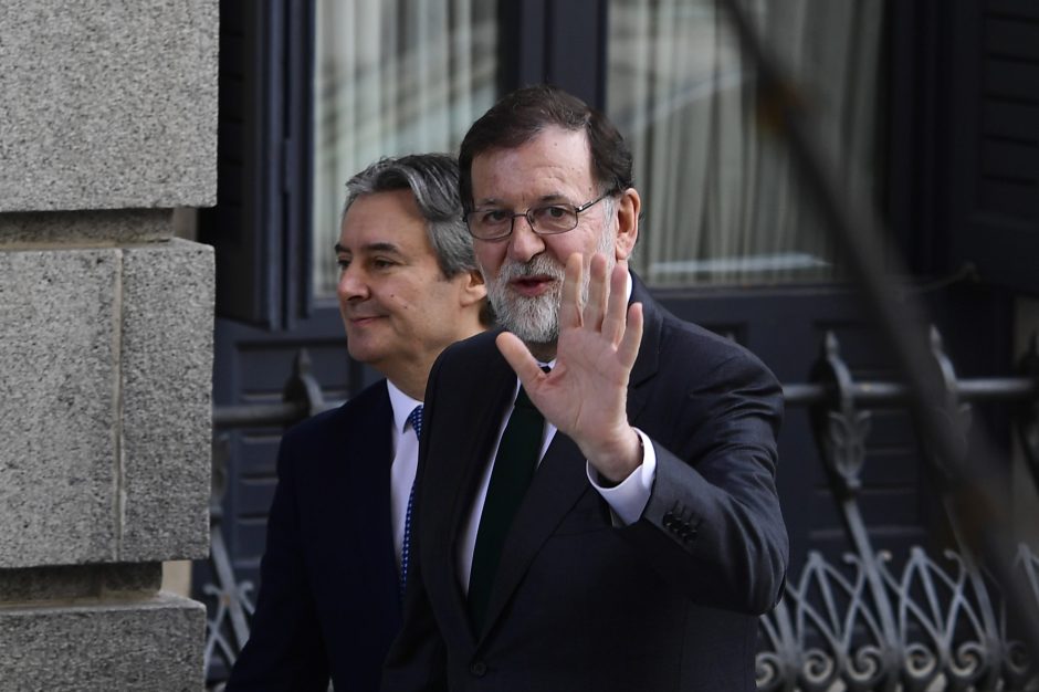 Ispanijos vyriausybė žlugo, valdžią perima socialistų opozicija