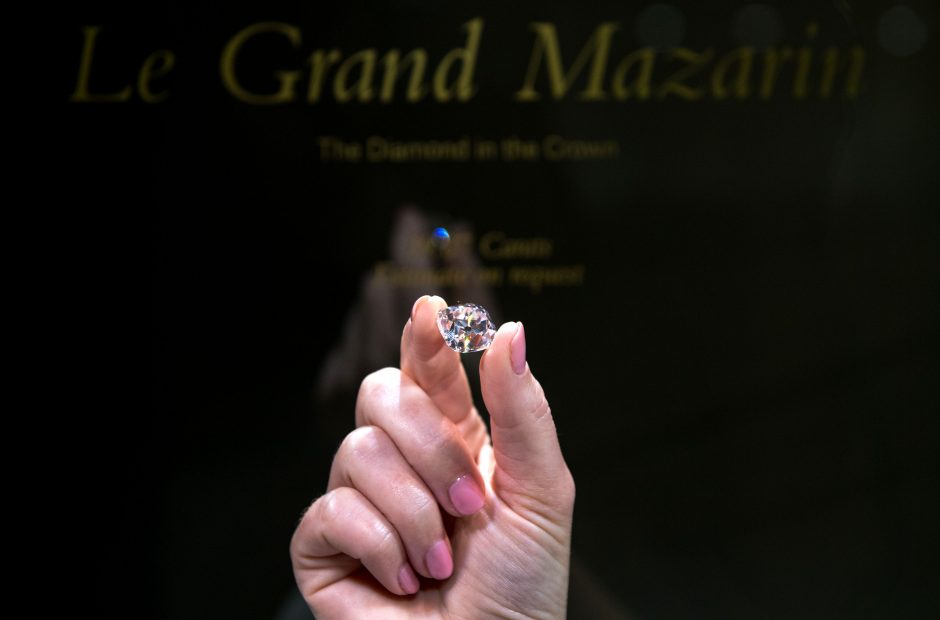 Aukcione – Liudvikui XIV ir Napoleonui priklausęs deimantas