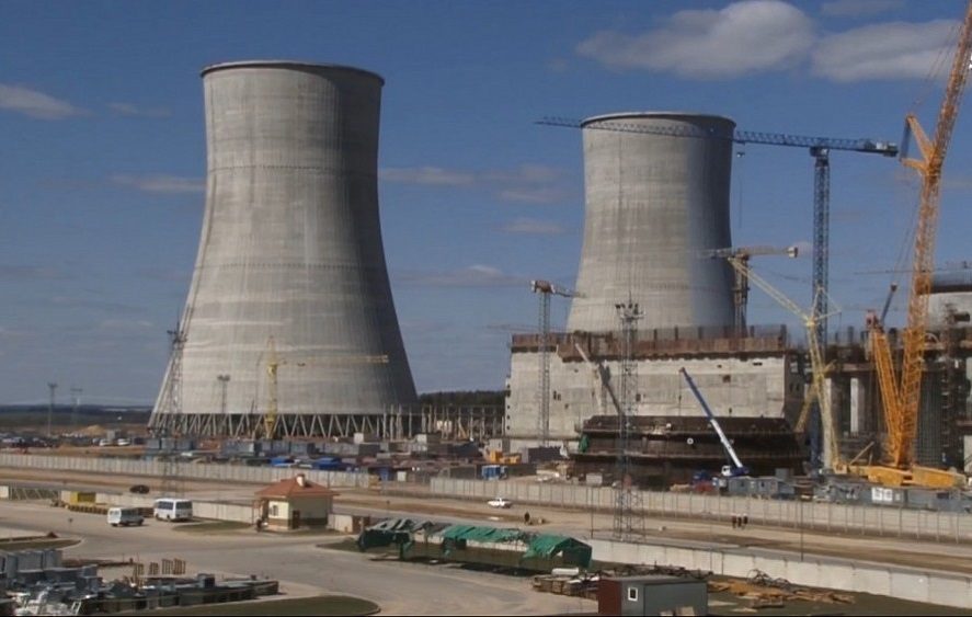 Kokį pavojų Lietuvai kels Astravo atominė elektrinė? 