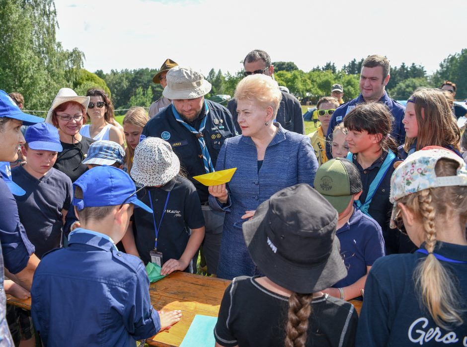 D. Grybauskaitė linki skautams pritraukti dar daugiau jaunimo