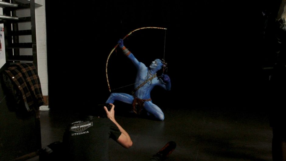 „Cirque du Soleil“ užkulisiai: skrenda penkiais lėktuvais, gabenasi savo šaldytuvus