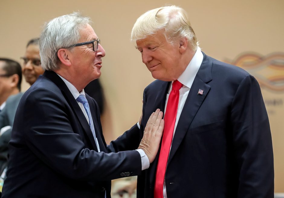 J. C. Junckeris Vašingtone susitiks su D. Trumpu: bandys stabdyti prekybos karą?