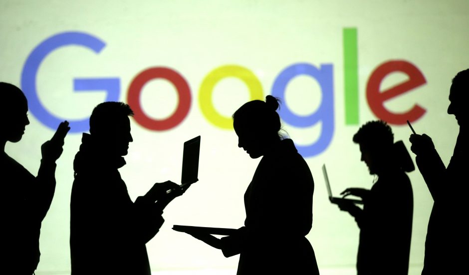 „Google“ kirtis: blokavo dezinformacijos paskyras, siejamas su Iranu