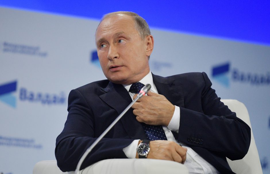 V. Putinas nurodė imtis specialių priemonių dėl „nedraugiškų Ukrainos veiksmų“