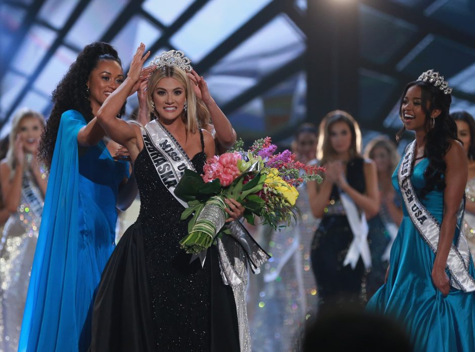 Į nesutarimų draskomą konkursą „Mis Amerika“ renkasi dalyvės