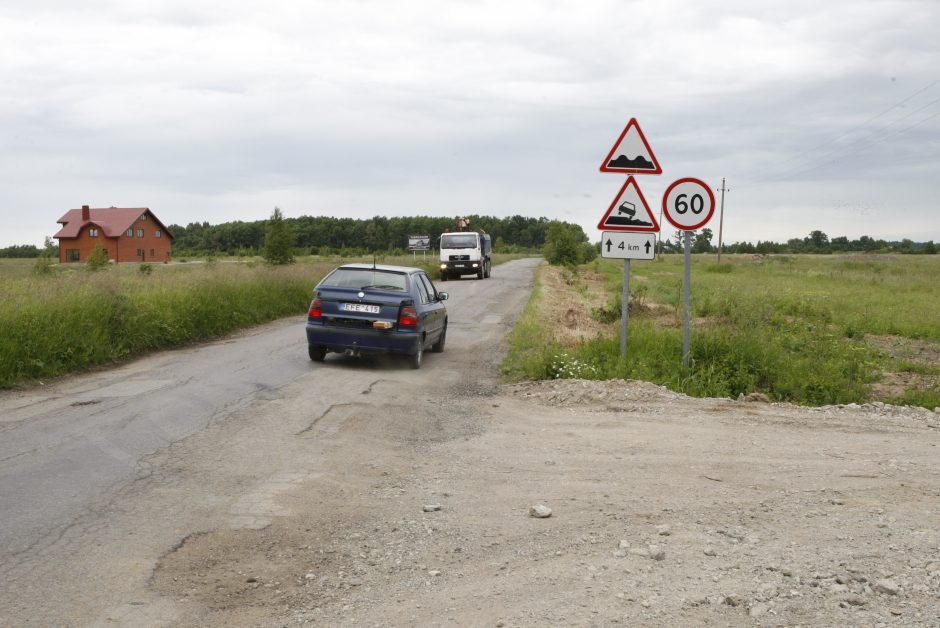 Savivaldybių žvyrkelių asfaltavimui papildomai skiriama 10 mln. eurų