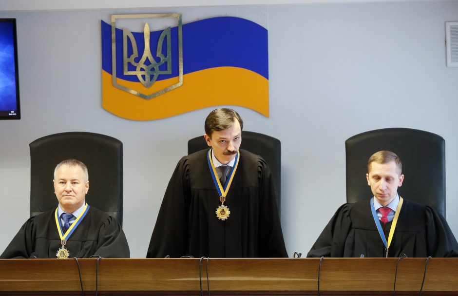 Už akių nuteistam Ukrainos eksprezidentui V. Janukovyčiui skirta 13 metų įkalinimo