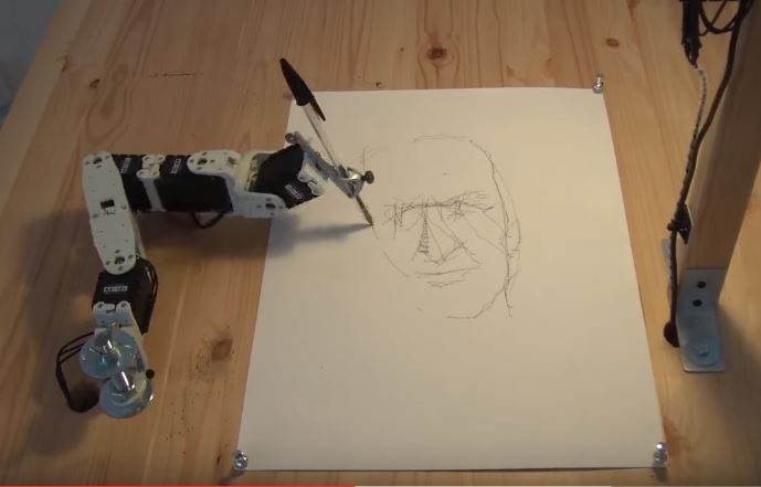 Menininko kurti robotai tapo paveikslus