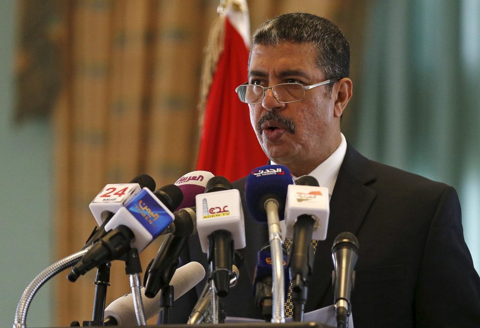 Jemeno premjeras grįžo į Adeną iš tremties Saudo Arabijoje