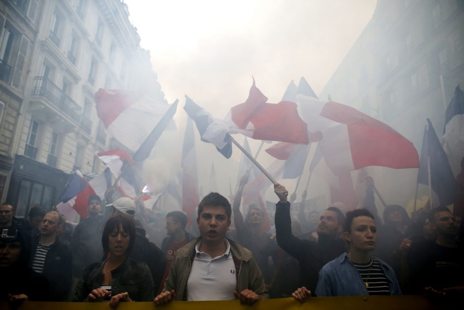 Prieš Europos futbolo čempionatą Prancūzijai gresia tikras chaosas