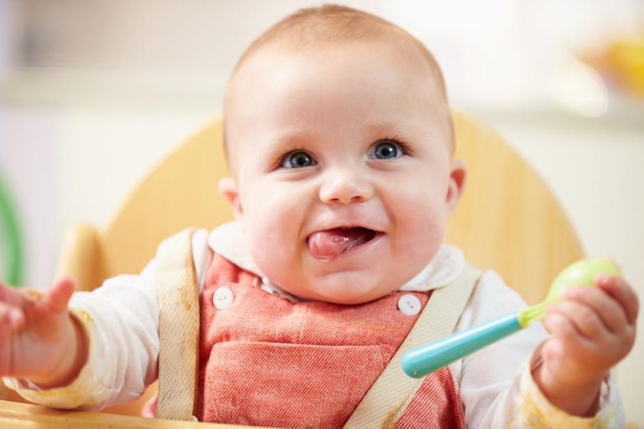 Kūdikio mityba: natūralumas lietuviams svarbiau už kainą