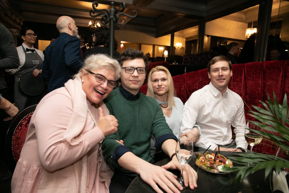 Kauno politikai rinkimų rezultatų laukė būstinėse ar restoranuose su bendražygiais