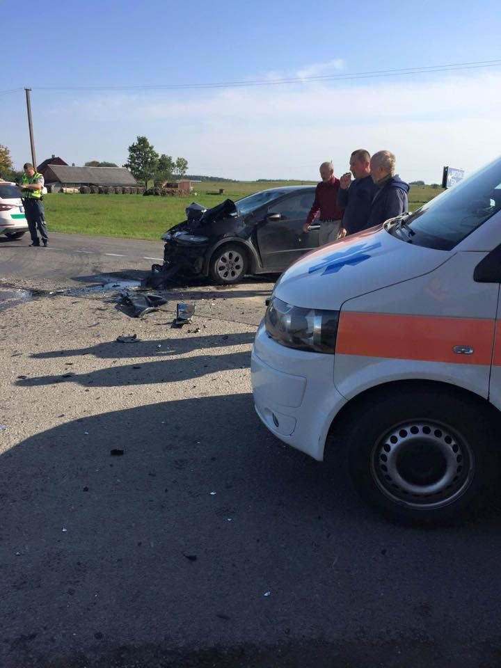 Tragiška avarija Kretingos rajone: motociklininkas žuvo vietoje