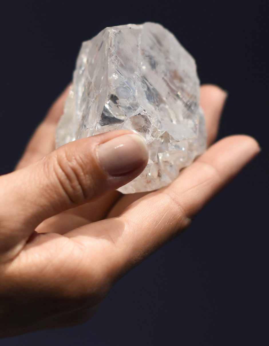 Didžiausias pasaulyje deimantas prieš parduodant bus supjaustytas?
