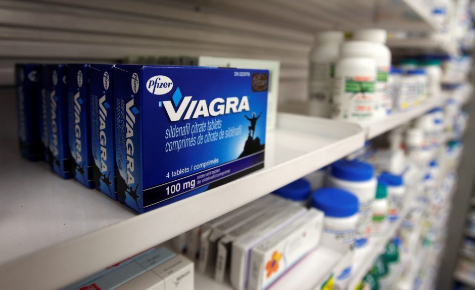 Kelią skinasi galimybė įteisinti nereceptinę „Viagrą“