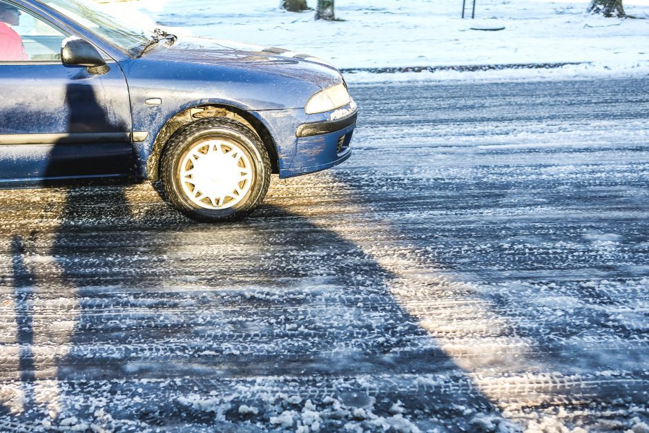 Kelininkai praneša, kur yra slidžių ruožų (atnaujinta)