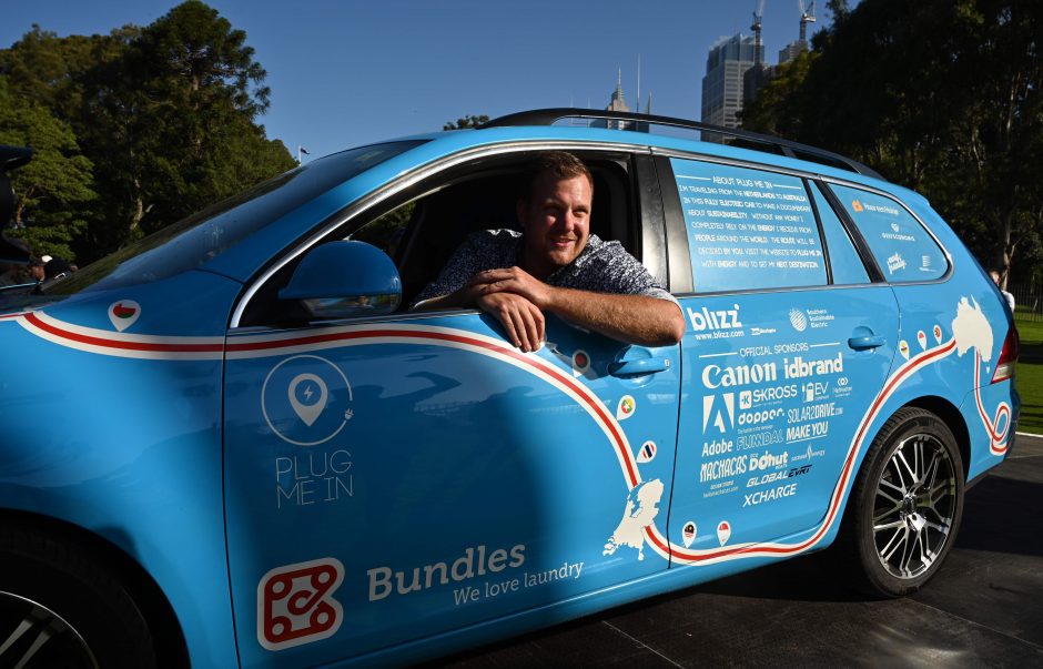 Olandas Australijoje užbaigė „ilgiausią pasaulyje kelionę elektromobiliu“