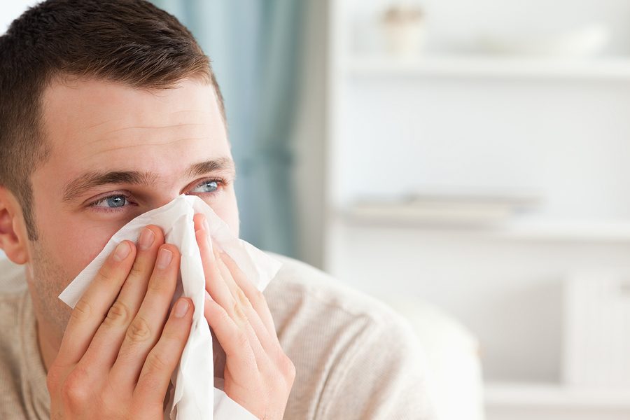 Pavasarinė sloga ar alergija: atskirti padės vos du simptomai