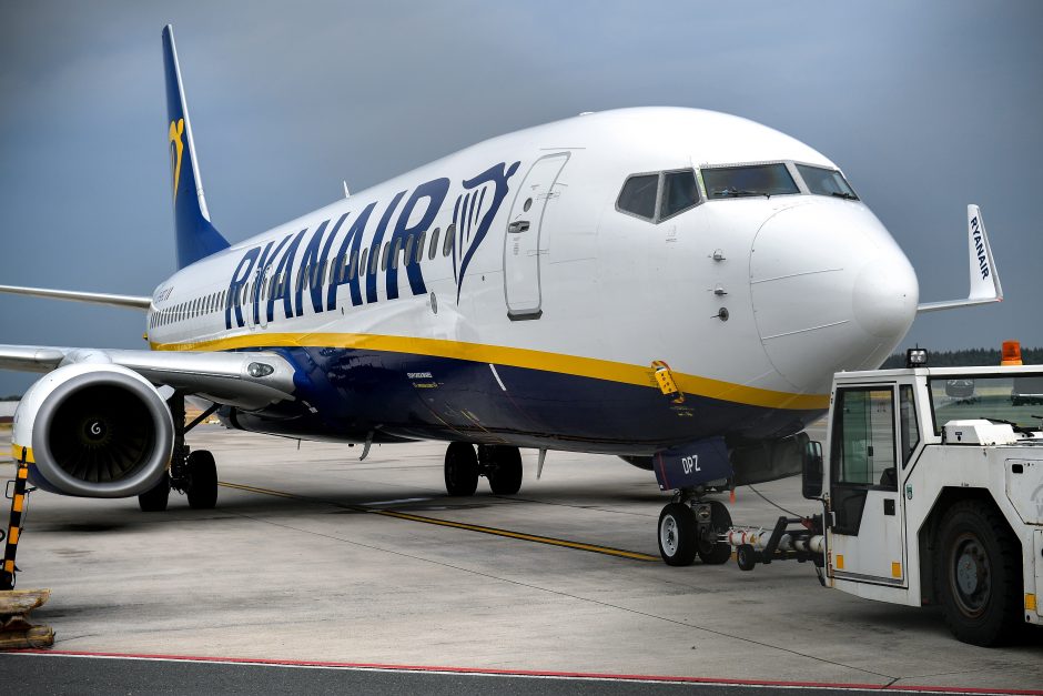 „Ryanair“ pilotų streikas: atšauktas kas šeštas skrydis Europoje