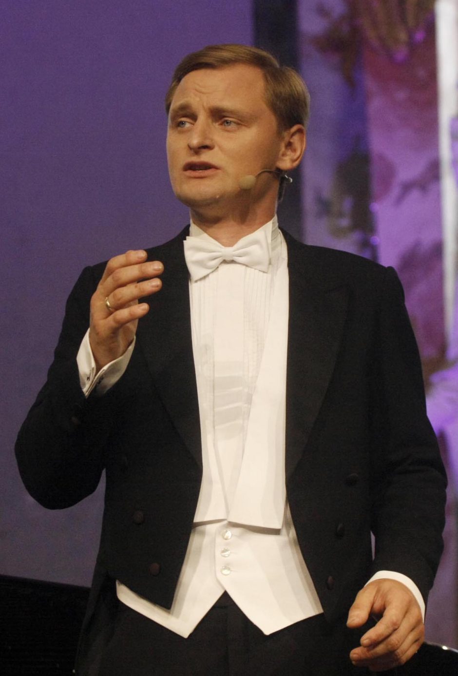 Operos solistas L. Mikalauskas atsisakė Kauno miesto tarybos nario mandato