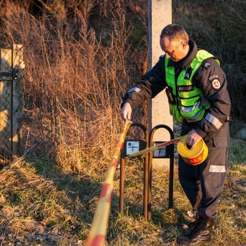 Zarasų rajone rastas neaiškiomis aplinkybėmis miręs vyras