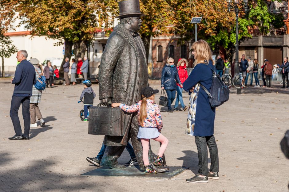 Popiežius kunigams ir vienuoliams: mes nesame Dievo valdininkai