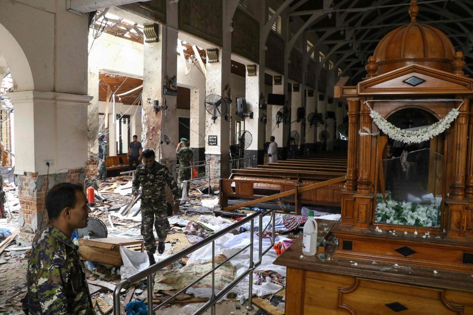 Šri Lankos sostinėje driokstelėjo naujas sprogimas, žuvo du žmonės
