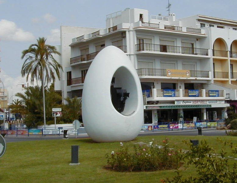 „Kolumbo kiaušinio“ legendos karštligė