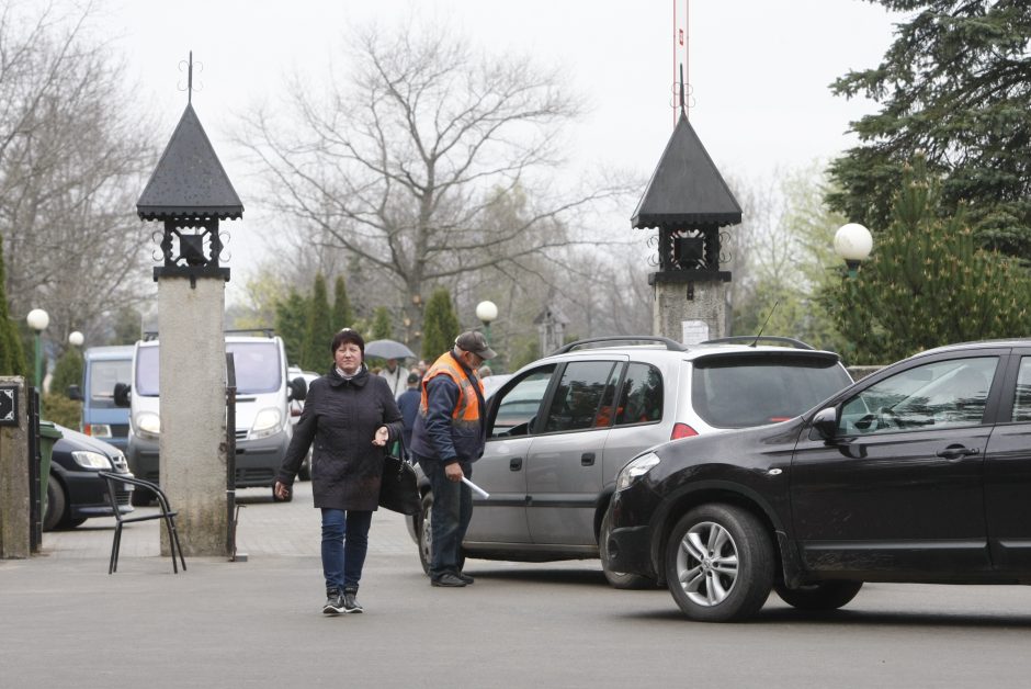 Uostamiesčio kapinėse – konteinerių ralis