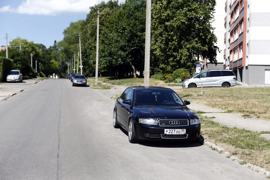 Prašys nepalikti automobilių Klaipėdos gatvėse