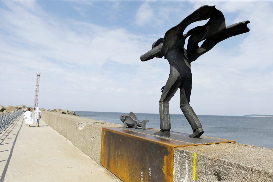 Dovana Klaipėdos miestui – skulptūra ant molo