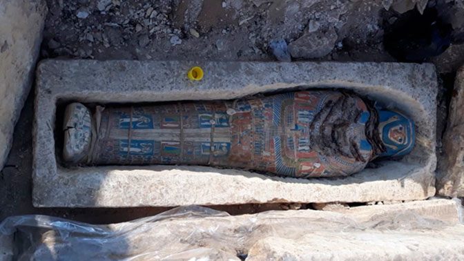 Neįtikėtina: rastos 8 mumijos