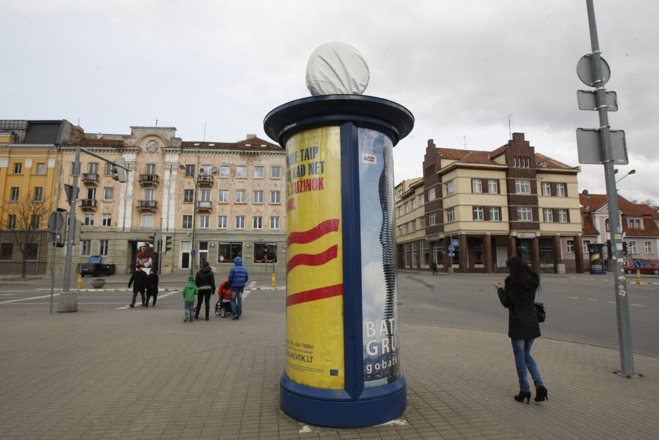 Atgimimo aikštės laikrodį remontavo Vilniuje