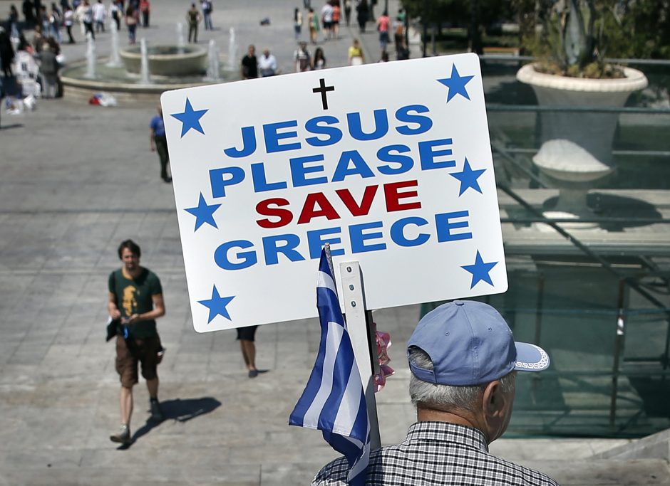 Antradienį Graikija privalo TVF grąžinti pusantro milijardo eurų