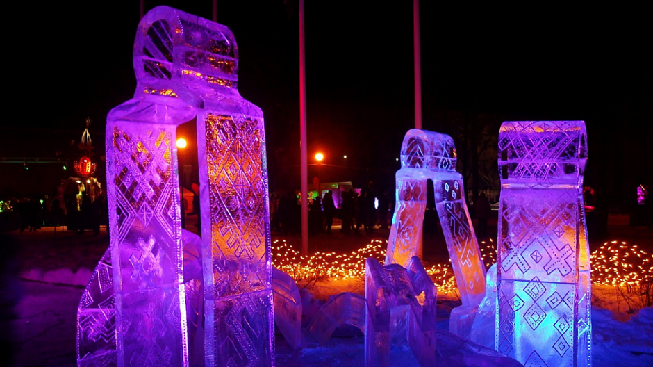 Pakruojo dvare – pirmasis ledo skulptūrų festivalis