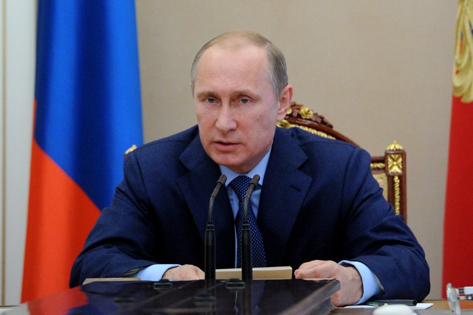 V. Putinas: bandoma mus susilpninti