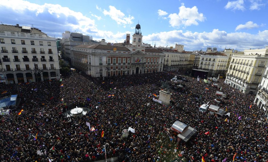 Ispanijoje – tūkstantinė demonstracija prieš taupymą