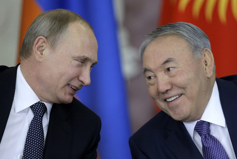 Pirmalaikiai rinkimai: ką sumanė Kazachstano lyderis?