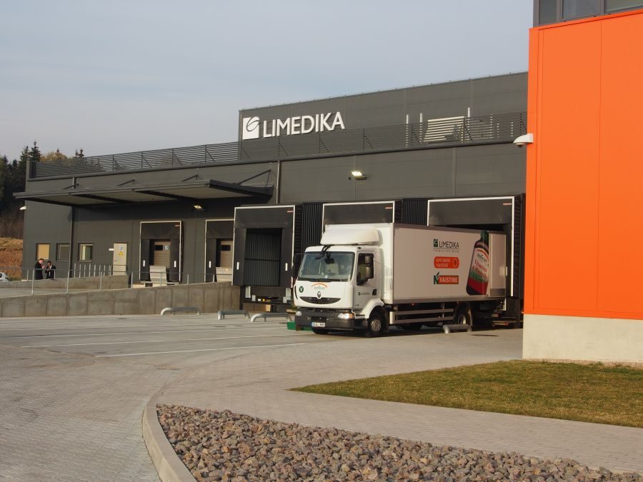 Kauno rajone atidarytas modernus vaistų logistikos centras